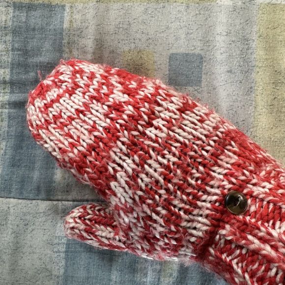 Gap Red & White Fingerless Gloves w/Button Warm Knit Flip Winter Gloves - Picture 7 of 9